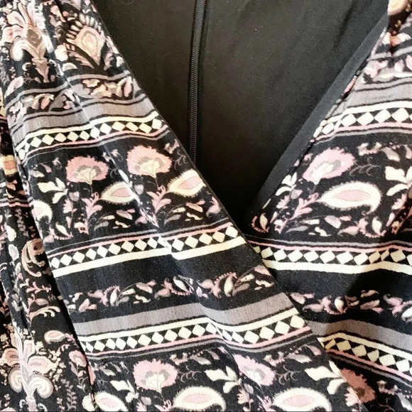 Altar’d State Long Sleeve Black Cream Pink Floral Swing Dress New Size Medium M - Picture 5 of 9